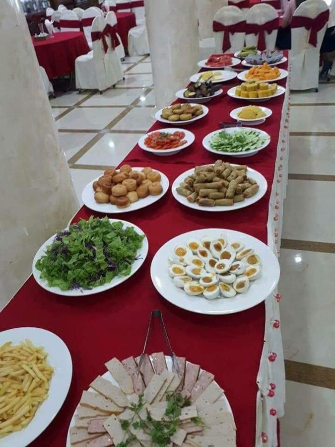 Khách Sạn Long Tỵ Cà Mau Exterior foto