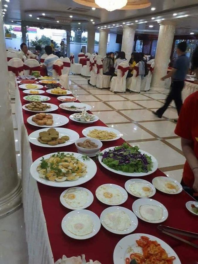 Khách Sạn Long Tỵ Cà Mau Exterior foto